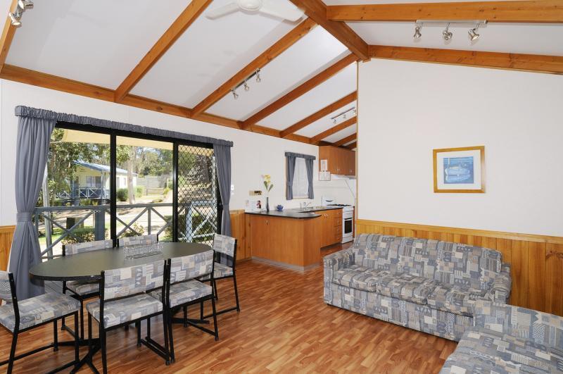 Metung Holiday Villas Экстерьер фото